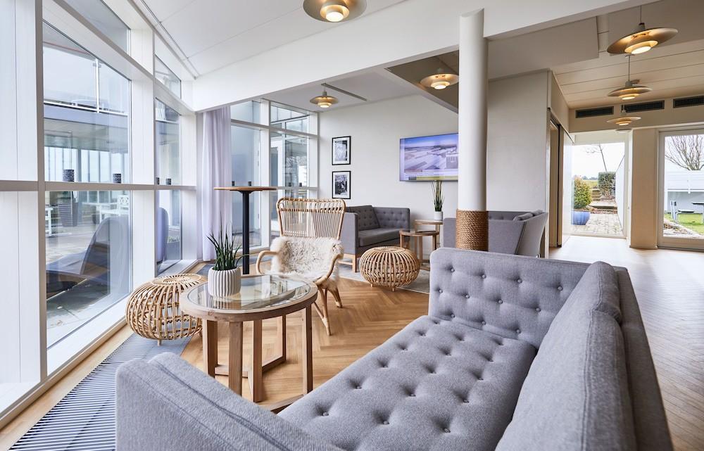 Gl. Avernaes Sinatur Hotel & Konference Ebberup Екстериор снимка