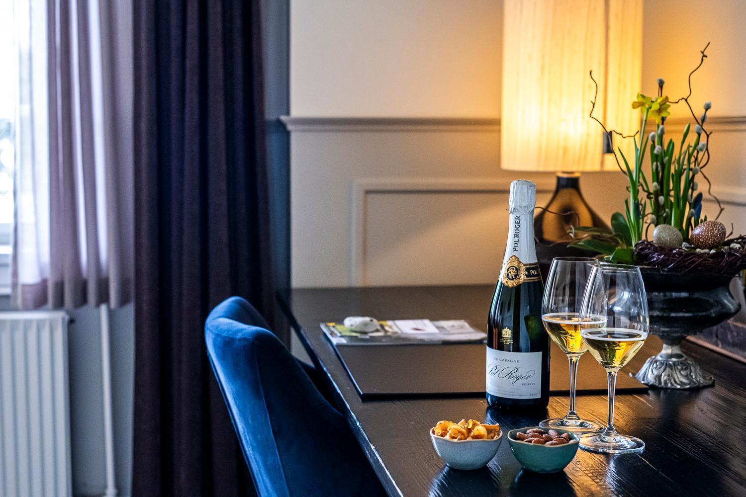 Gl. Avernaes Sinatur Hotel & Konference Ebberup Екстериор снимка