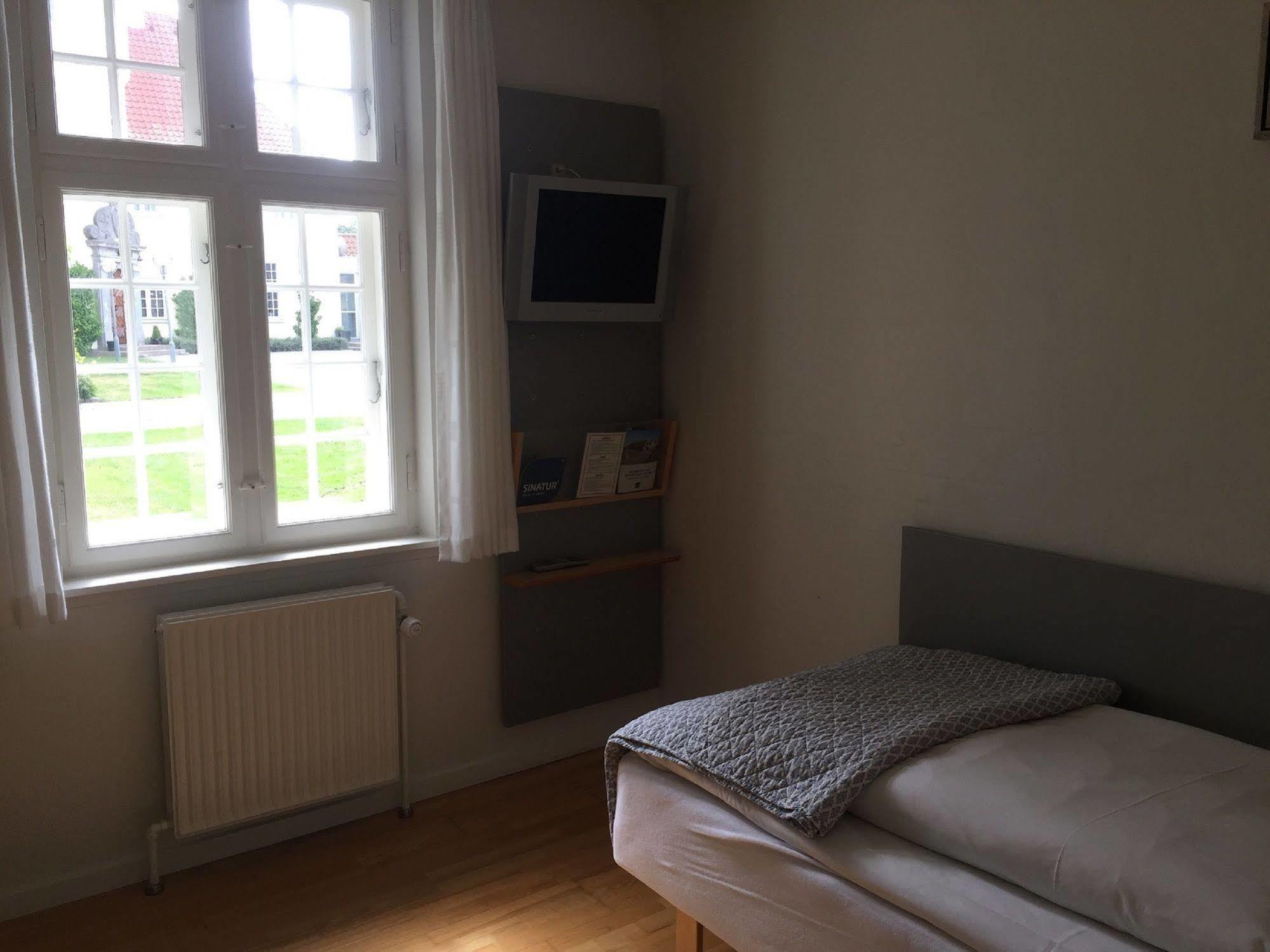 Gl. Avernaes Sinatur Hotel & Konference Ebberup Екстериор снимка